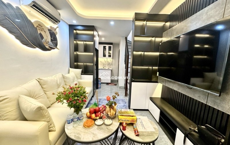 DUY NHẤT 1 CĂN THÁI HÀ - PHỐ VIP DUY TRÌ DÒNG TIỀN CỰC TỐT -  Ô TÔ ĐỖ GÀN - KINH DOANH ĐỈNH - VIEW ĐẸP - GẦN PHỐ